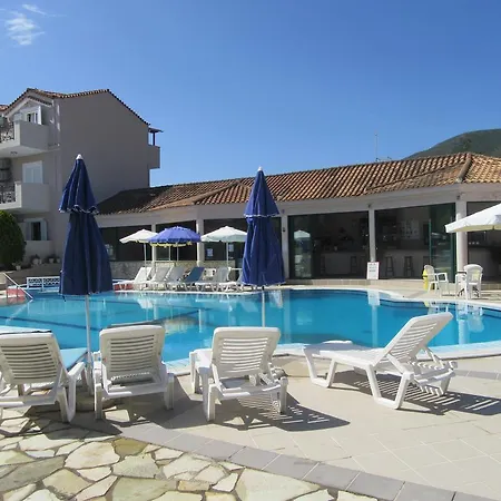 Avra Apart Otel 2*