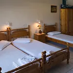 Апарт-отель Avra 2*