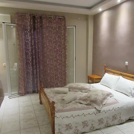 Avra Studios شقة فندقية أليكيس