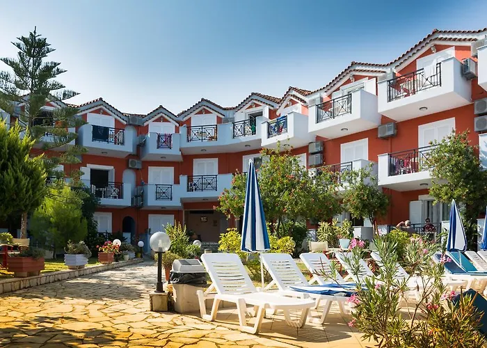Aparthotel Avra