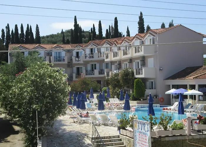 Hotel apartamentowy Avra Alikes